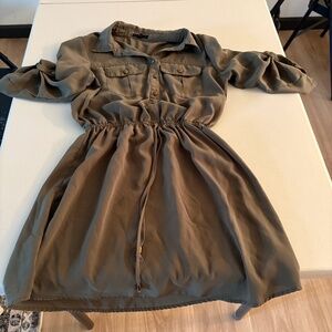 Military green dress . Size Medium . Waist tie and pockets !